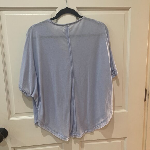 Simply Southern periwinkle summer top size L - Picture 4 of 4